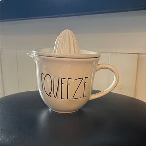 Rae Dunn Cream Squeeze Juicer